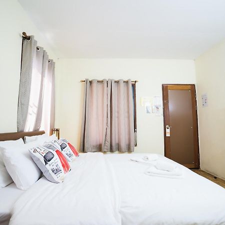 Sabuy Chiangmai Hotel Чиангмай Екстериор снимка