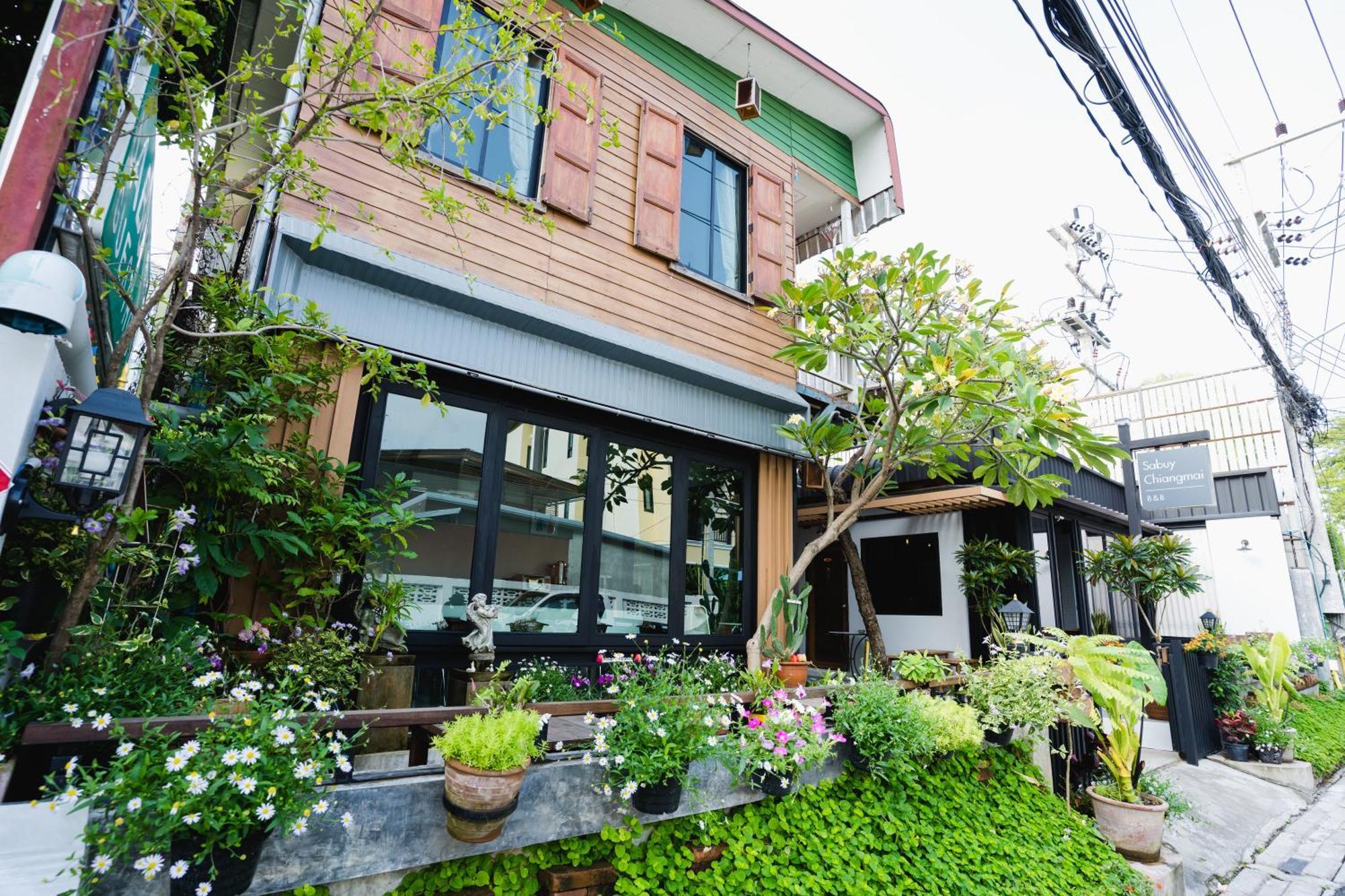 Sabuy Chiangmai Hotel Чиангмай Екстериор снимка