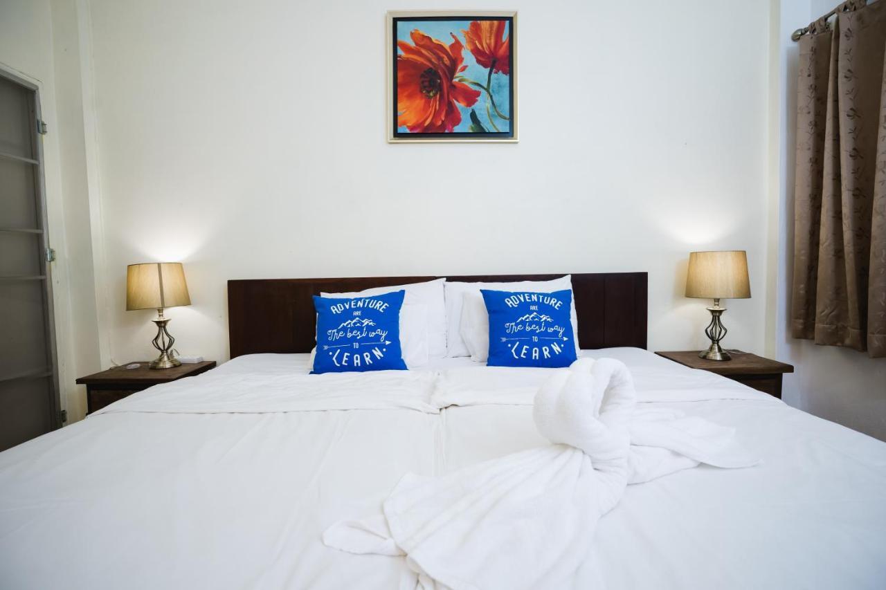 Sabuy Chiangmai Hotel Чиангмай Екстериор снимка