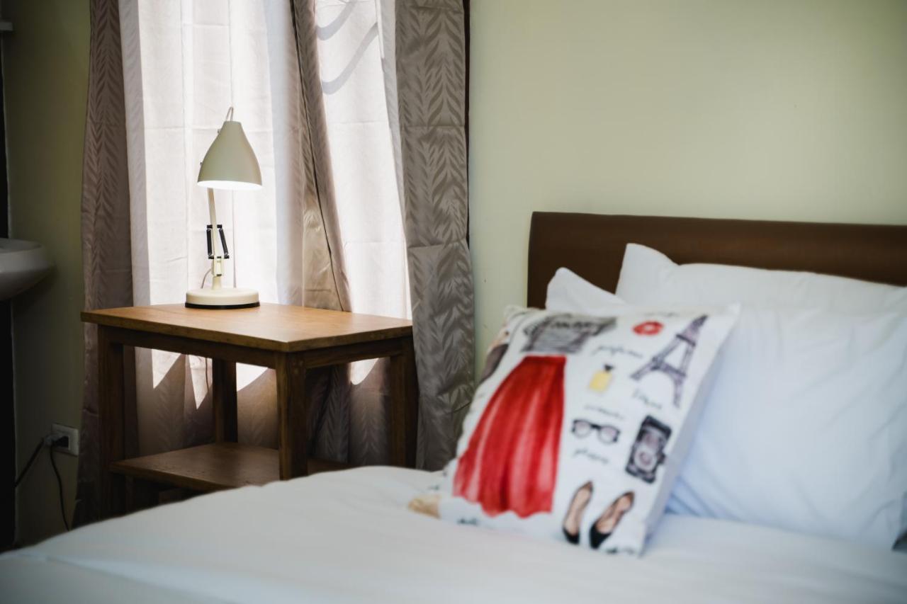 Sabuy Chiangmai Hotel Чиангмай Екстериор снимка
